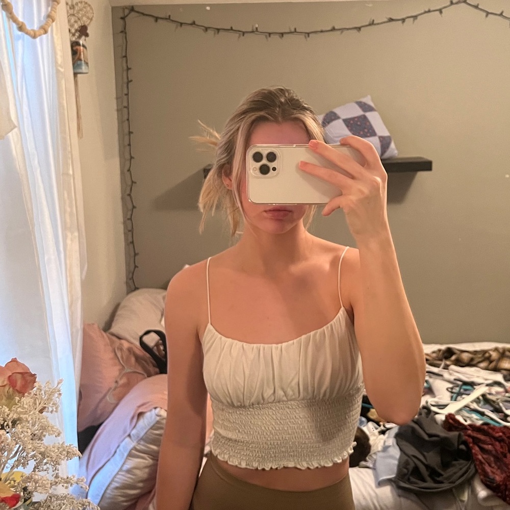 white baby tank